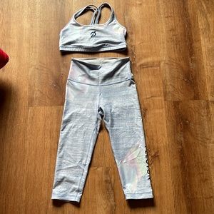 Peloton White Opal High Waist Capri Size M